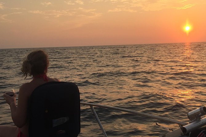 Papagayo Gulf Private Sunset Boat Tour