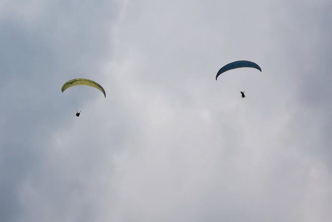 Paragliding + Bello Horizonte Swing + Hacienda El Paraíso + Santa Helena