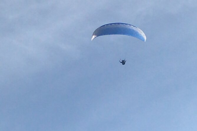 Paragliding Over Medellin Transport Included