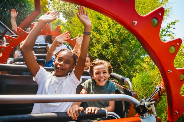 Paris: Jardin D’acclimatation 1-Day Unlimited Pass