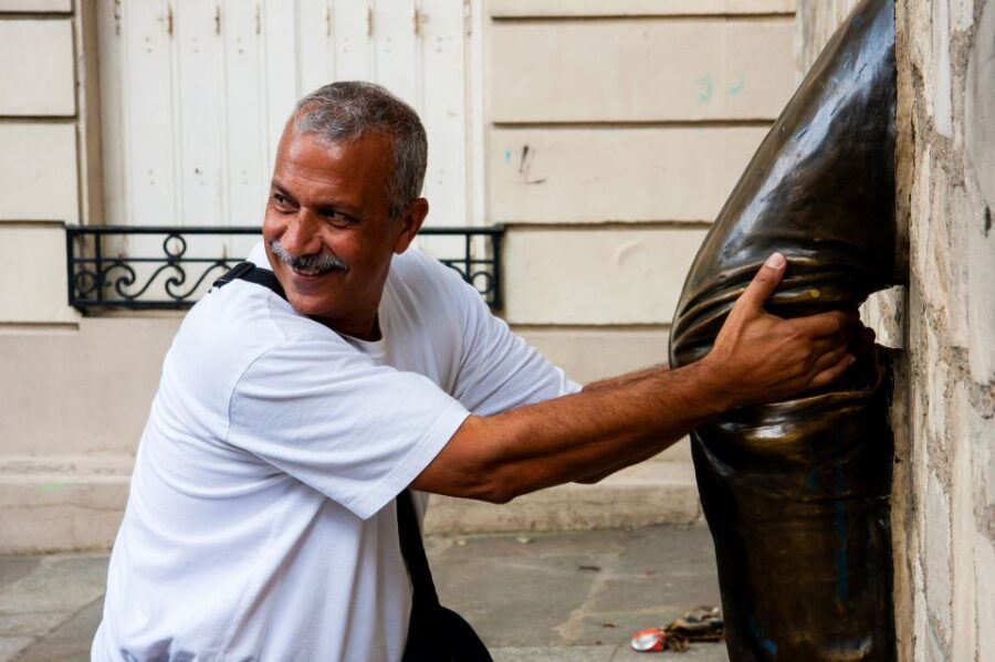 Paris: Montmartre 2-Hour Walking Tour