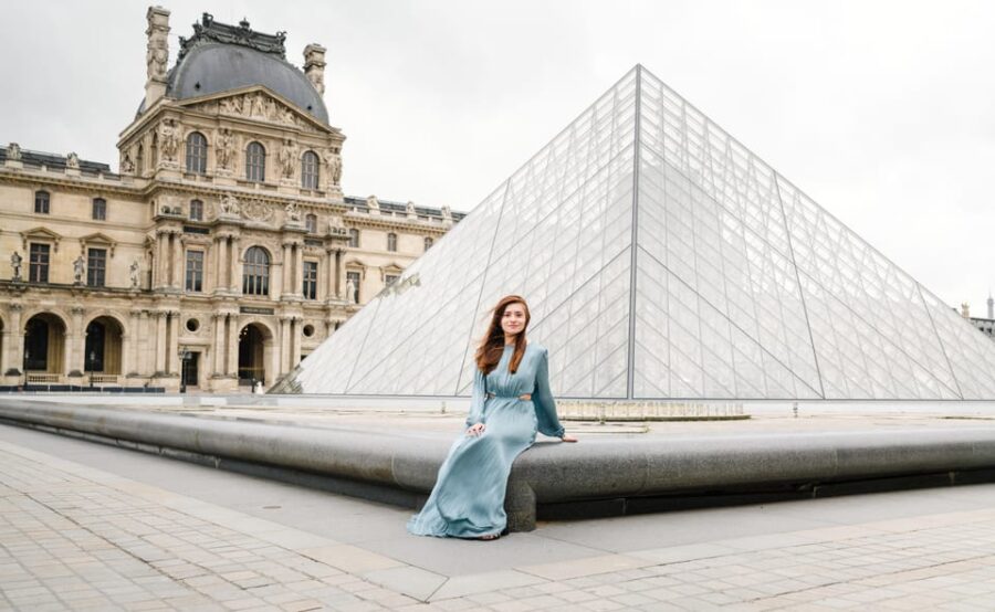 Paris Photographer | Professional Photos at the Louvre