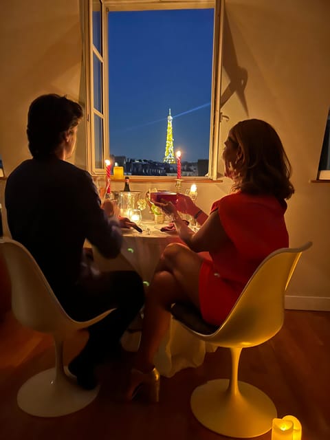 Paris : Private Romantic Dinner With an Eiffel Tower View - Private Dinner in Luxury Parisian Apartment