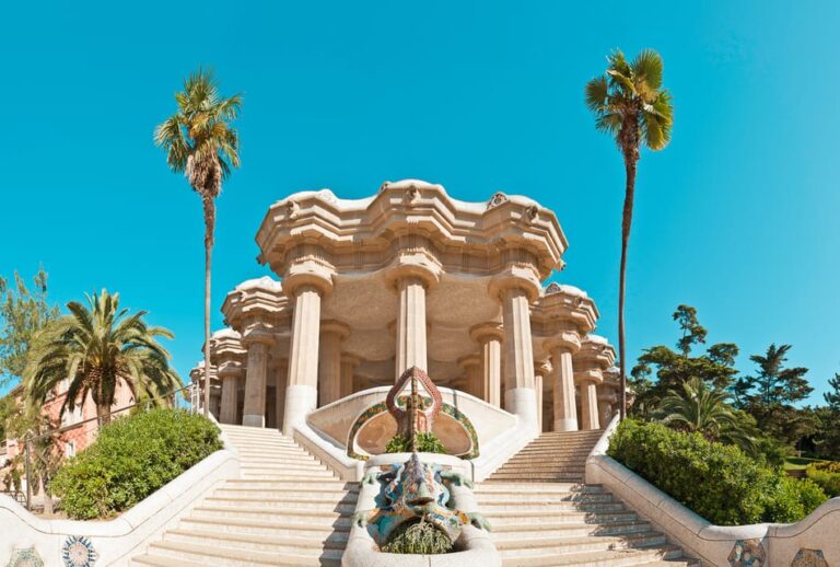 Park Güell: Exclusive Guided Tour With Priority Access