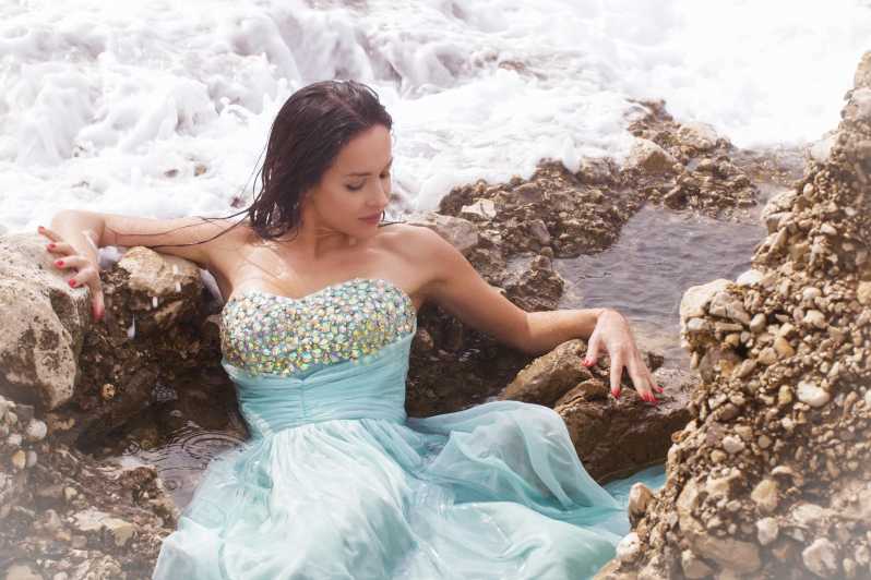 Photoshoot "Trash the Dress" in Nice, France - Experience Overview