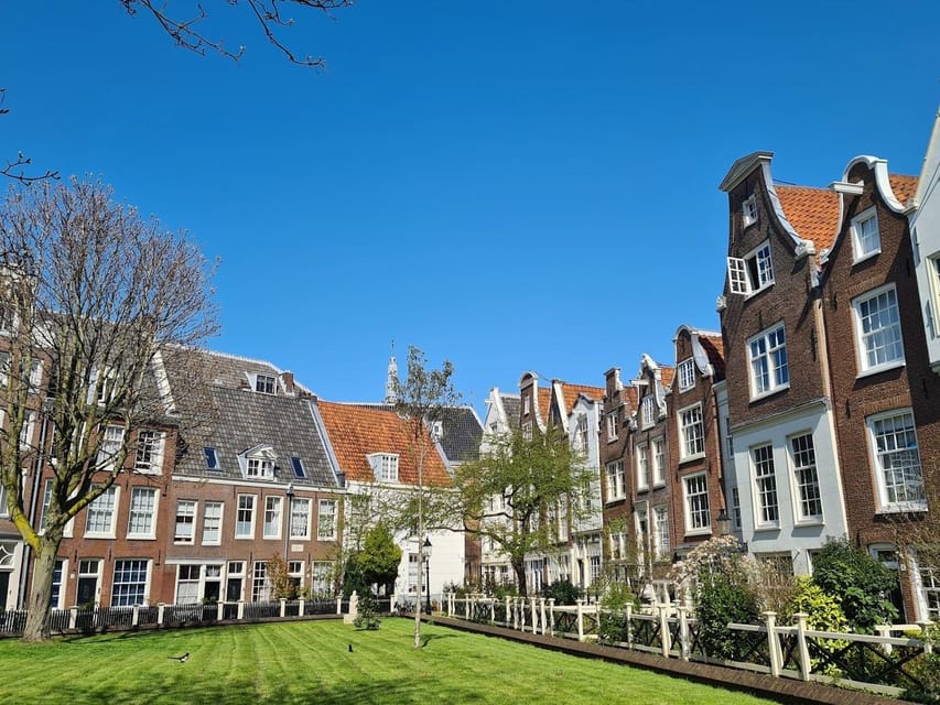 Picture Perfect Amsterdam: A Photo Tour Experience