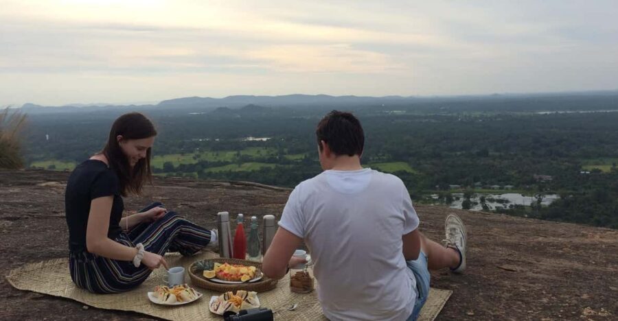 Pidurangala Rock: Sunrise/Sunset Picnic Hike - Overview of the Activity