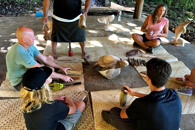 Polynesian Cultural Carving Experience in Holualoa