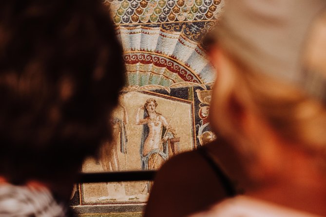 Pompeii and Herculaneum Small Group Tour – Skip the Line