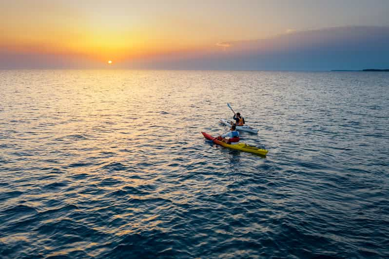 Poreč: Sea Kayaking Sunset Tour - Tour Overview