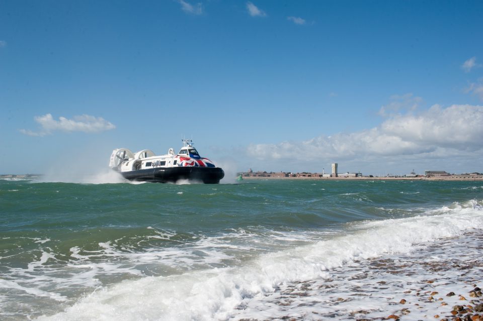 Portsmouth: Hovercraft Flight to the Isle of Wight - Overview of the Hovercraft Experience