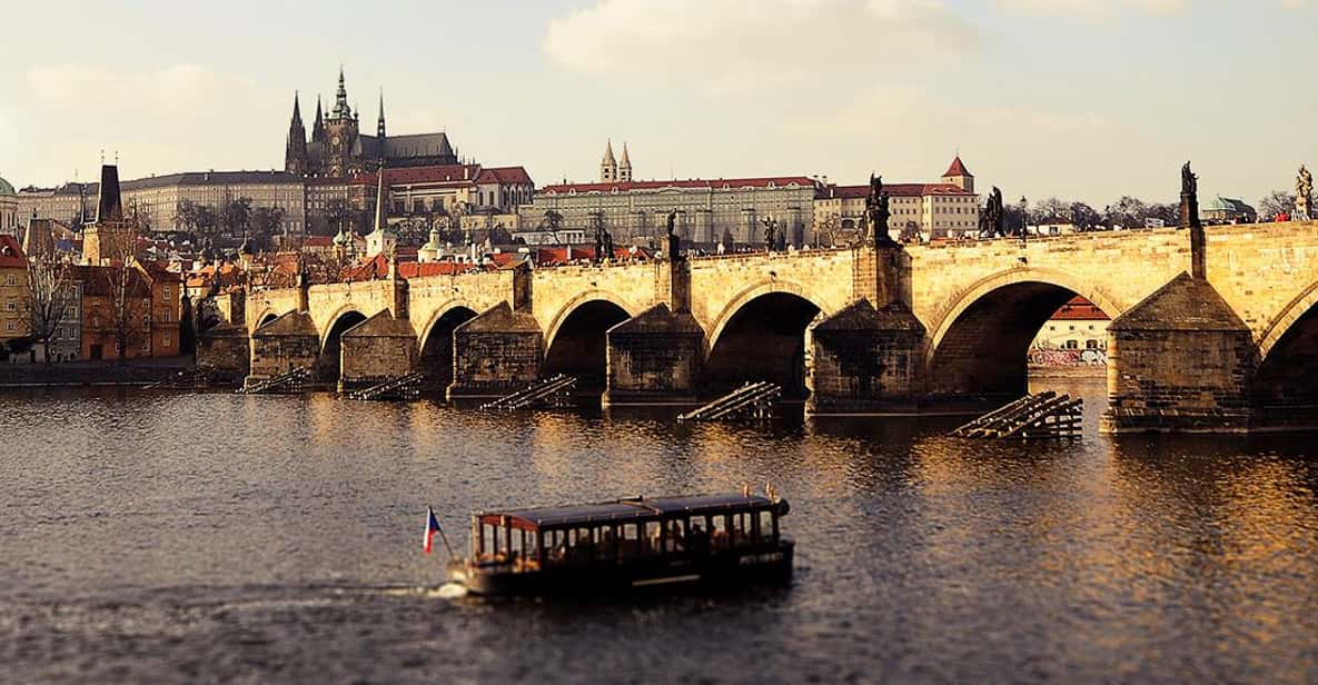 Prague: 2 Hours City Tour + 1 Hour Boat Cruise - Tour Overview