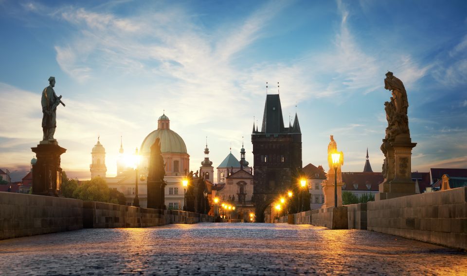 Prague: Arts and Culture Walking Tour With a Local Guide - Tour Overview