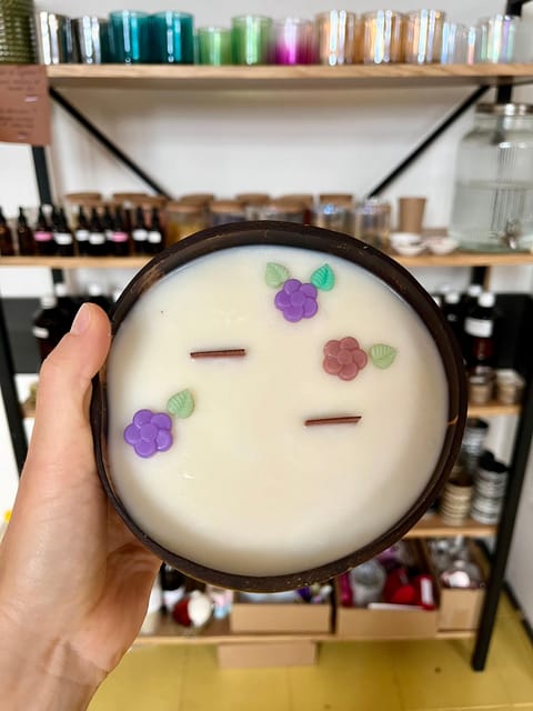 Prague: Coconut Candle Workshop