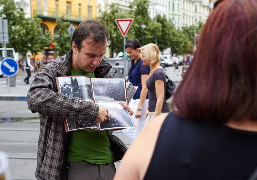 Prague: Communism History and Nuclear Bunker Guided Tour