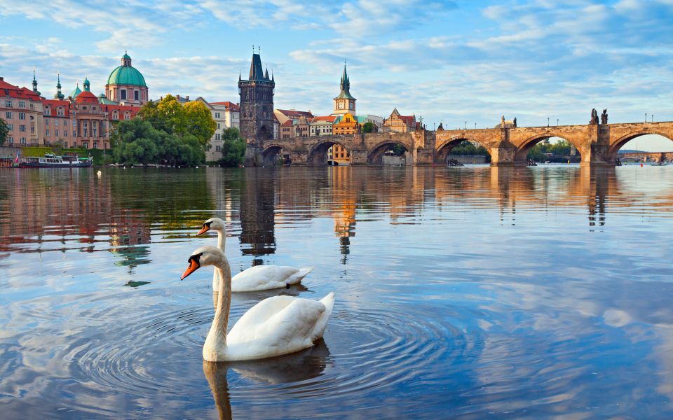 Prague: Scavenger Hunt Self-Guided Tour - Tour Overview