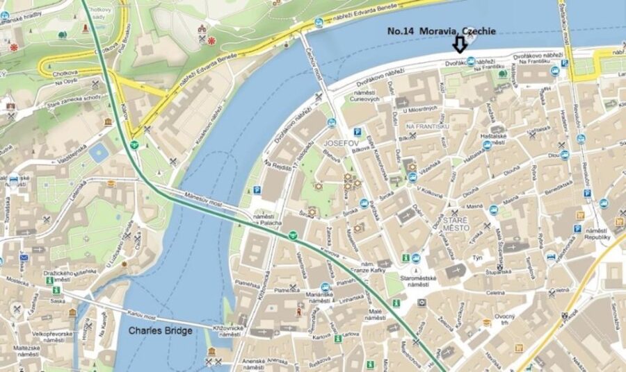 Prague: Vltava River Evening Dinner Cruise - Overview and Experience