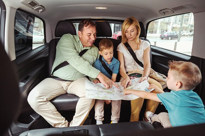 Private 2-Hour Sightseeing Tour in Berlin