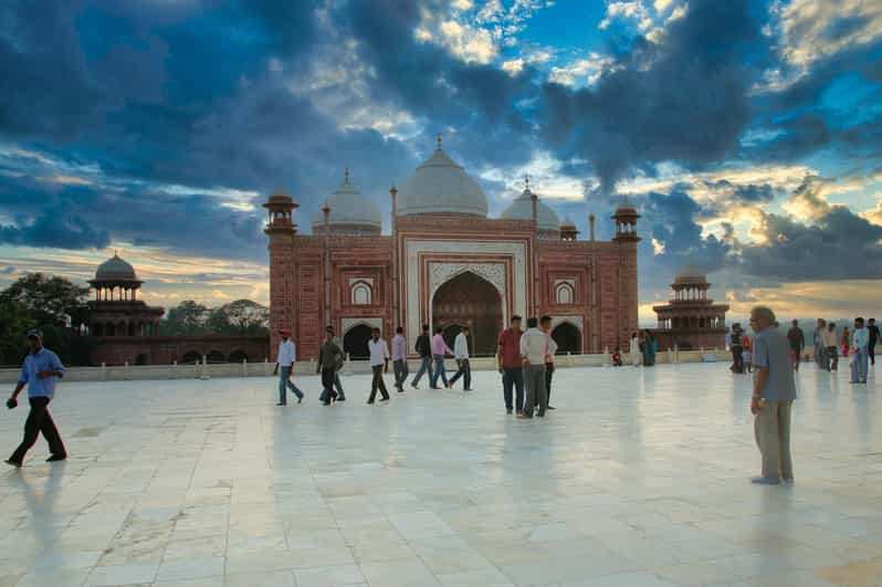 Private 8-Days Luxury Golden Triangle Tour With Amritsar - Tour Overview and Details