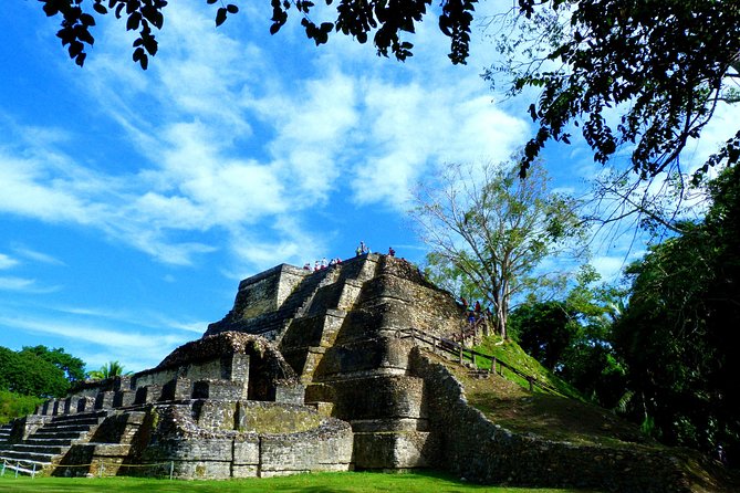 Private Altun Ha Maya Ruin & Howler Monkey Adventure From Belize City