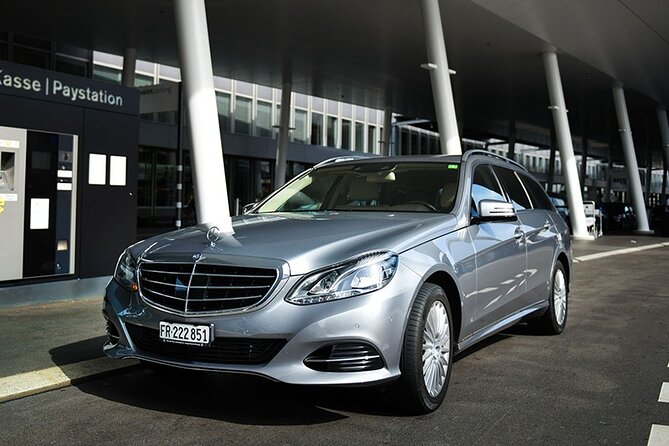 Private Arrival Transfer: From Geneva Airport to Yvoire, France