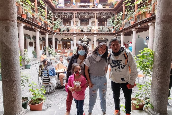 Private Colonial Walk Trough the Old Town in Quito