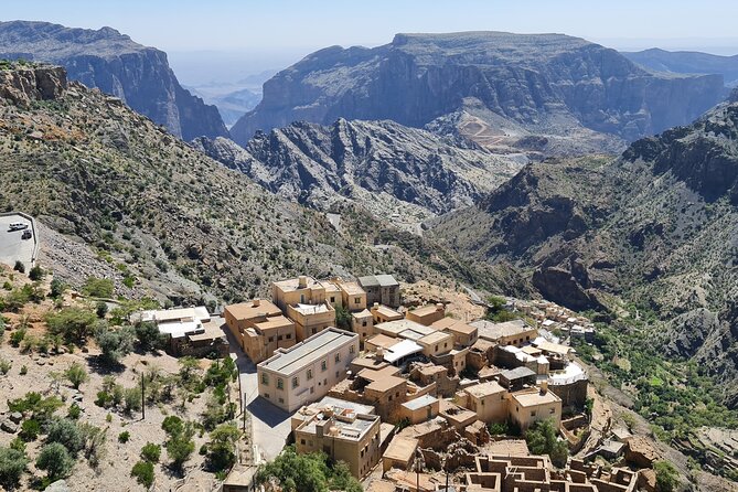 Private Day-Tour in Nizwa and Jebel Akhdar