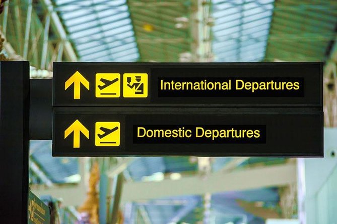 Private Departure Transfer: La Paz Hotels to El Alto International Airport