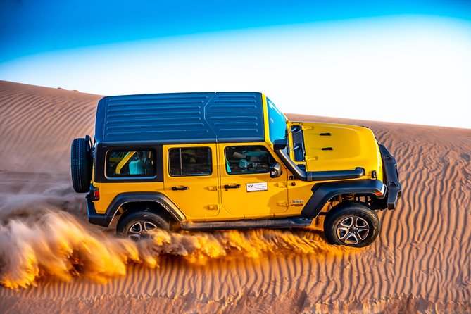 Private Desert Safari, 4 Alcoholic Drinks Ayala Show, BBQ Live