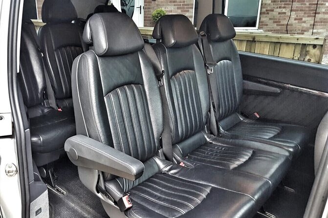 Private Giantscauseway & Antrim Coast Tour Luxury Mercedes 7-8hrs
