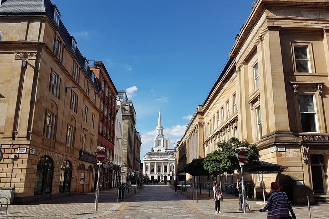 Private Glasgow Departure Transfer: Hotel / Accommodation to Airport