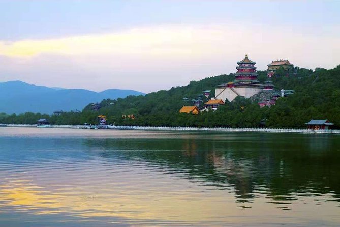Private Guide Tour to Mutianyu Great Wall&Summer Palace With Luch Included
