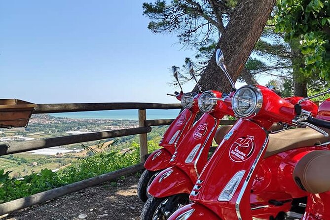 Private Guided Tour of the Marches on Vespa in the Aso Valley