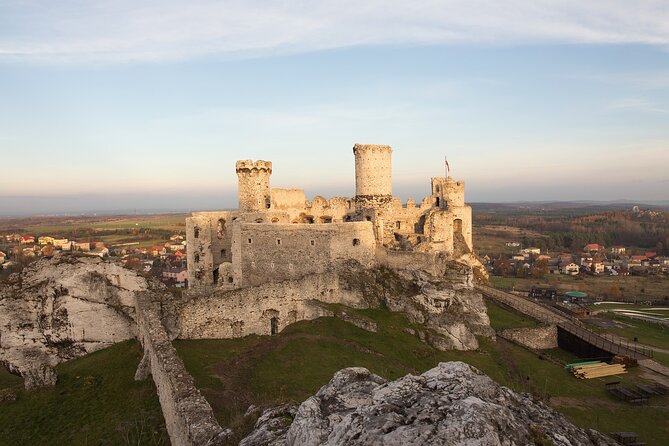 Private Ojców National Park and Ogrodzieniec Castle Tour From Krakow