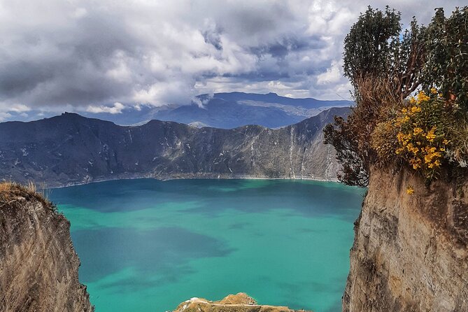 Private Quilotoa Lake Culture, Nature and Hike Day Tour