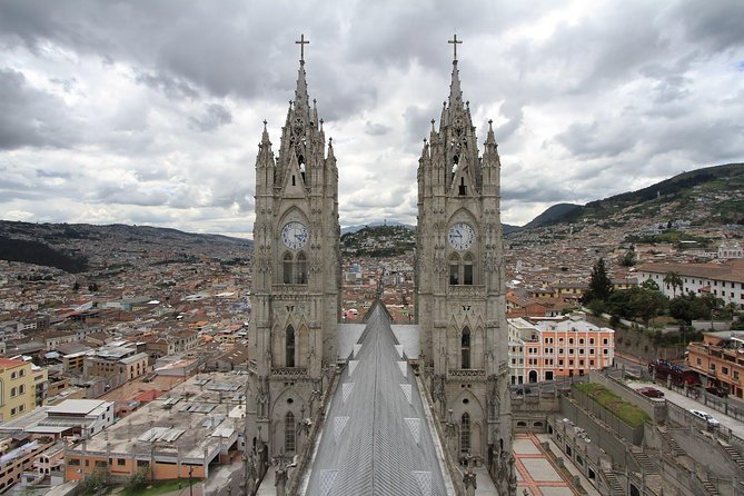 Private Quito City Tour With Teleférico and Horse Ride in Pichincha Volcano