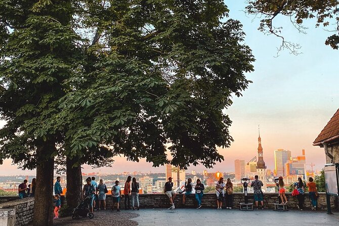 Private Self-Guided Audio Walking Tour in Tallinn Old Town