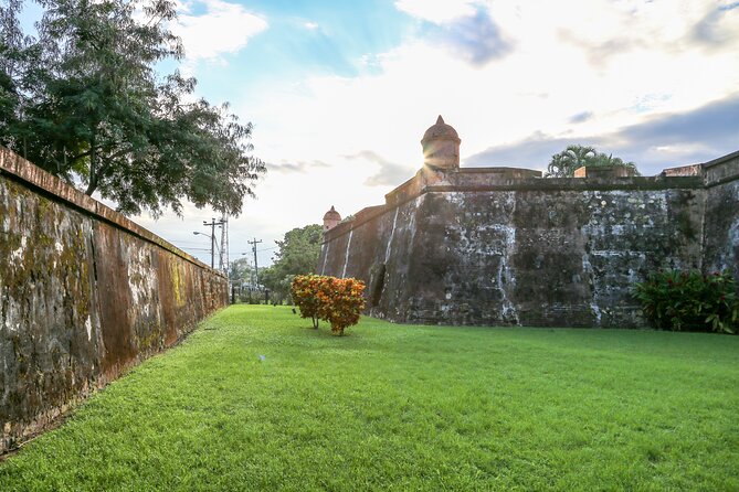 Private Tour Guide & Car in San Pedro Sula - Overview of the Service