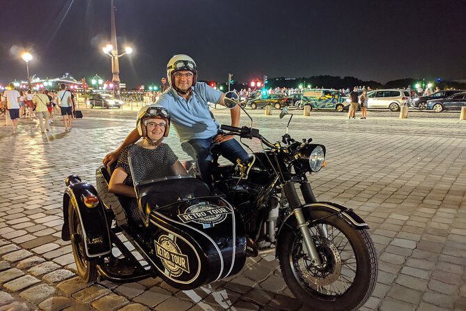 Private Tour of Bordeaux at Night in a Sidecar