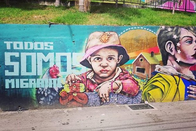 Private Tour of Comuna 13 Graffiti Combined With Pablo Escobar.