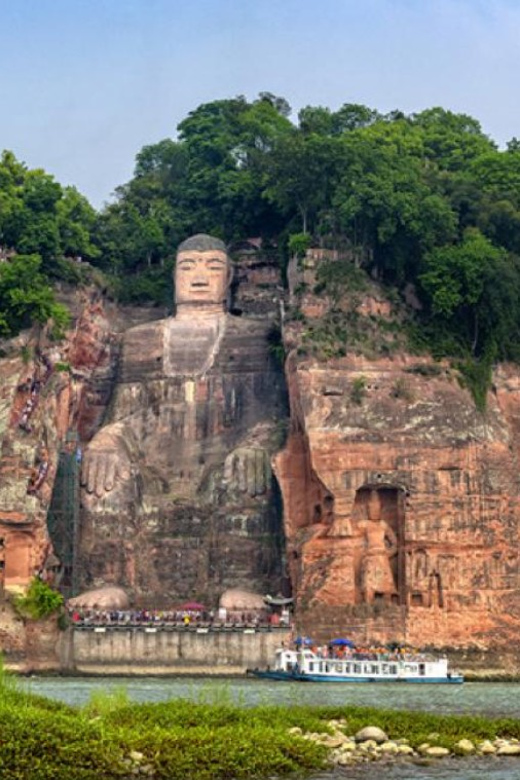 Private Tour to Leshan Giant Buddha With Lunch - Tour Experience