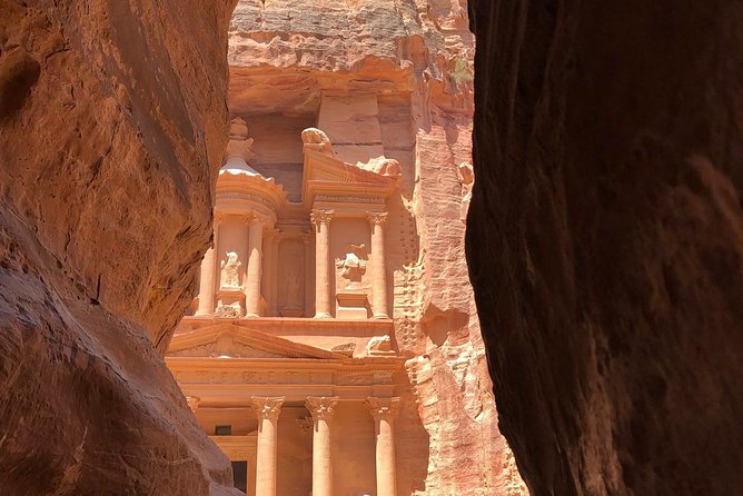Private Transfer From Amman to Petra, Wadi Musa