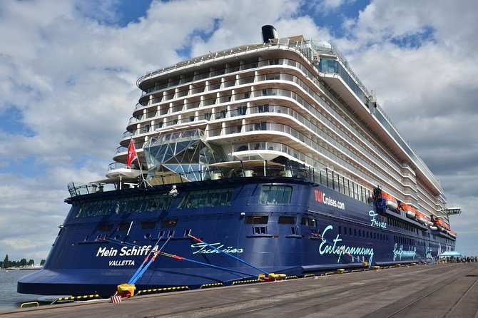 Private Transfer From the Cruise Ship Port of Gdynia to Gdansk Center