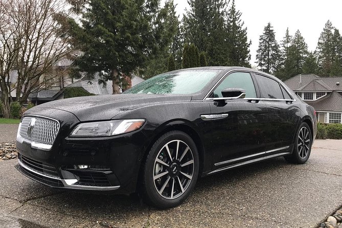 Private Transfer From Vancouver International Airport to Whistler