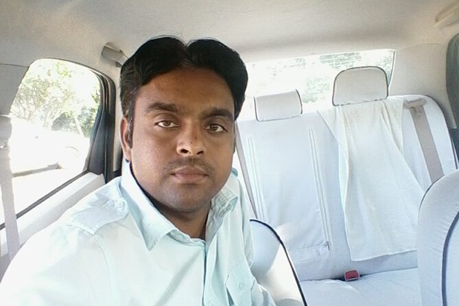 Private Transfer Kolkata Airport CCU To Kolkata Hotels Drop