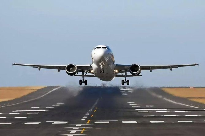 Private Transfer to Pudong or Hongqiao Airport From Shanghai Cruise Port