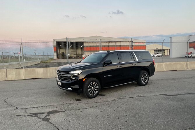 Private Transfer - Toronto Pearson Airport to and From London Ontario