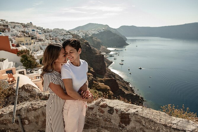Private Vacation Photography Session With Local Photographer in Santorini - Overview of the Experience