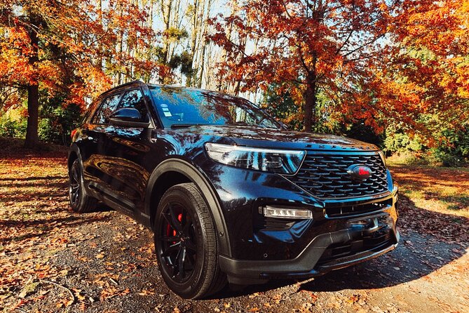 Private VIP Transfer With a Ford Explorer From CDG Airport to Paris or Return