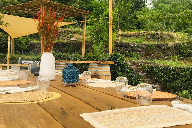 Private Wine and Food Tasting Immersed in Nature in Milo